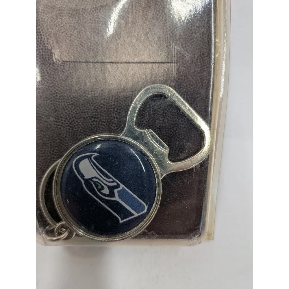 Seattle Seahawks NFL Bottle Opener Keychain Great American Products 2008 NIP